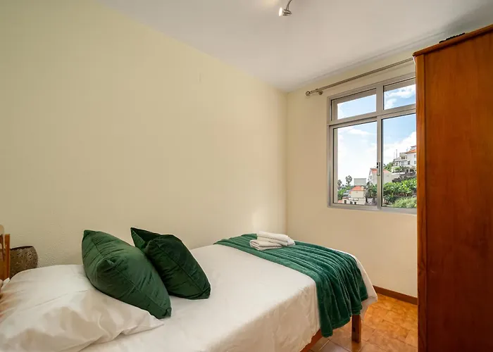 Vigario House Câmara de Lobos